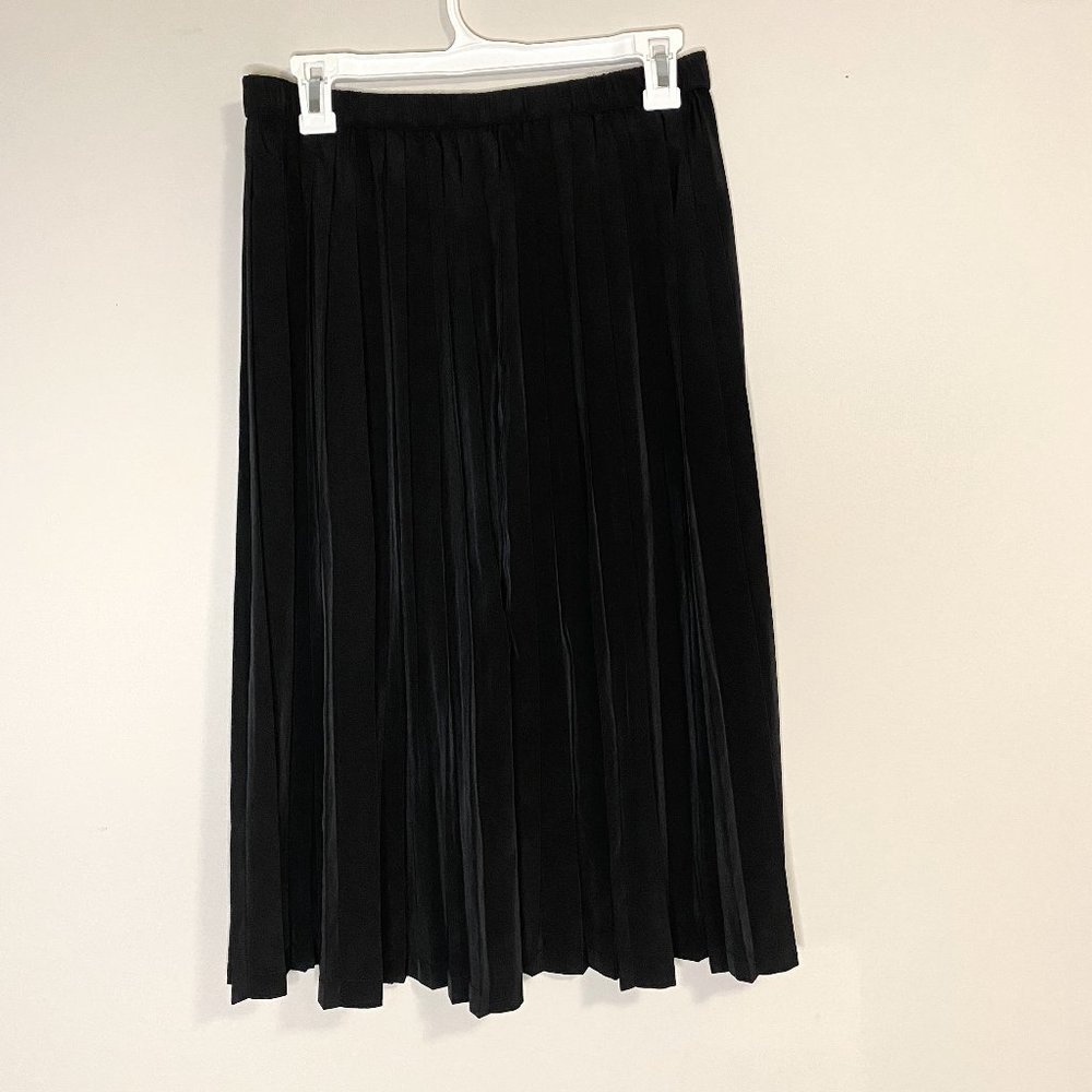 Banana Republic Pleated Skirt Size Small